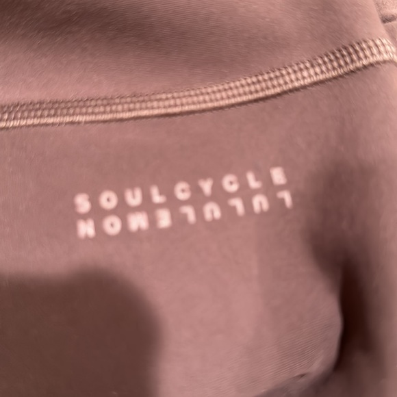 Lululemon x Soulcycle To The Beat Leggings 23” in Purple Taupe - Size 6 - Picture 9 of 10